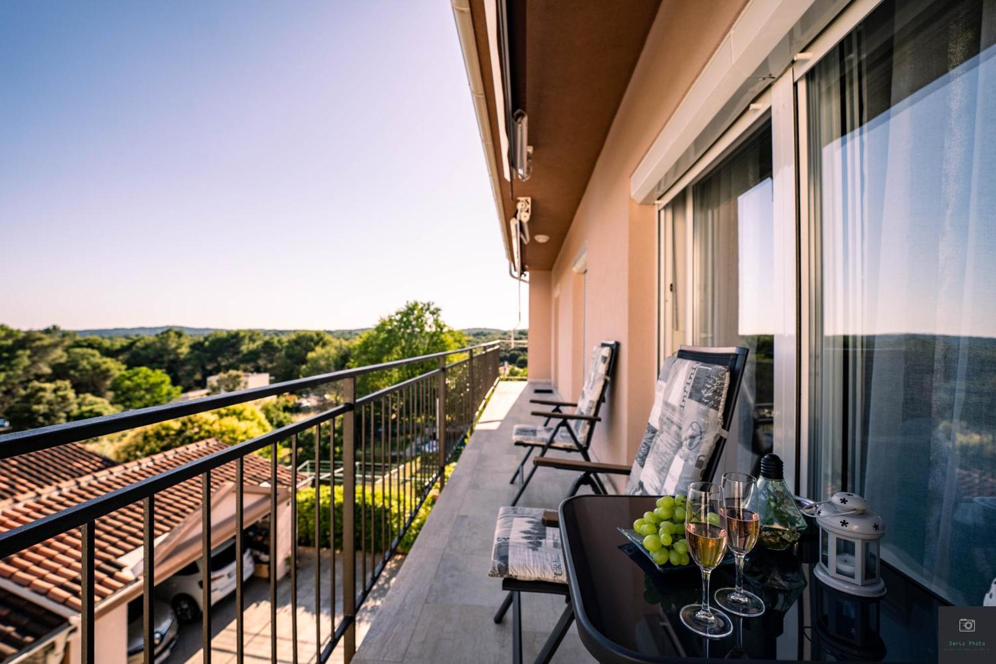 Apartman Nino PUY Eksteriør bilde