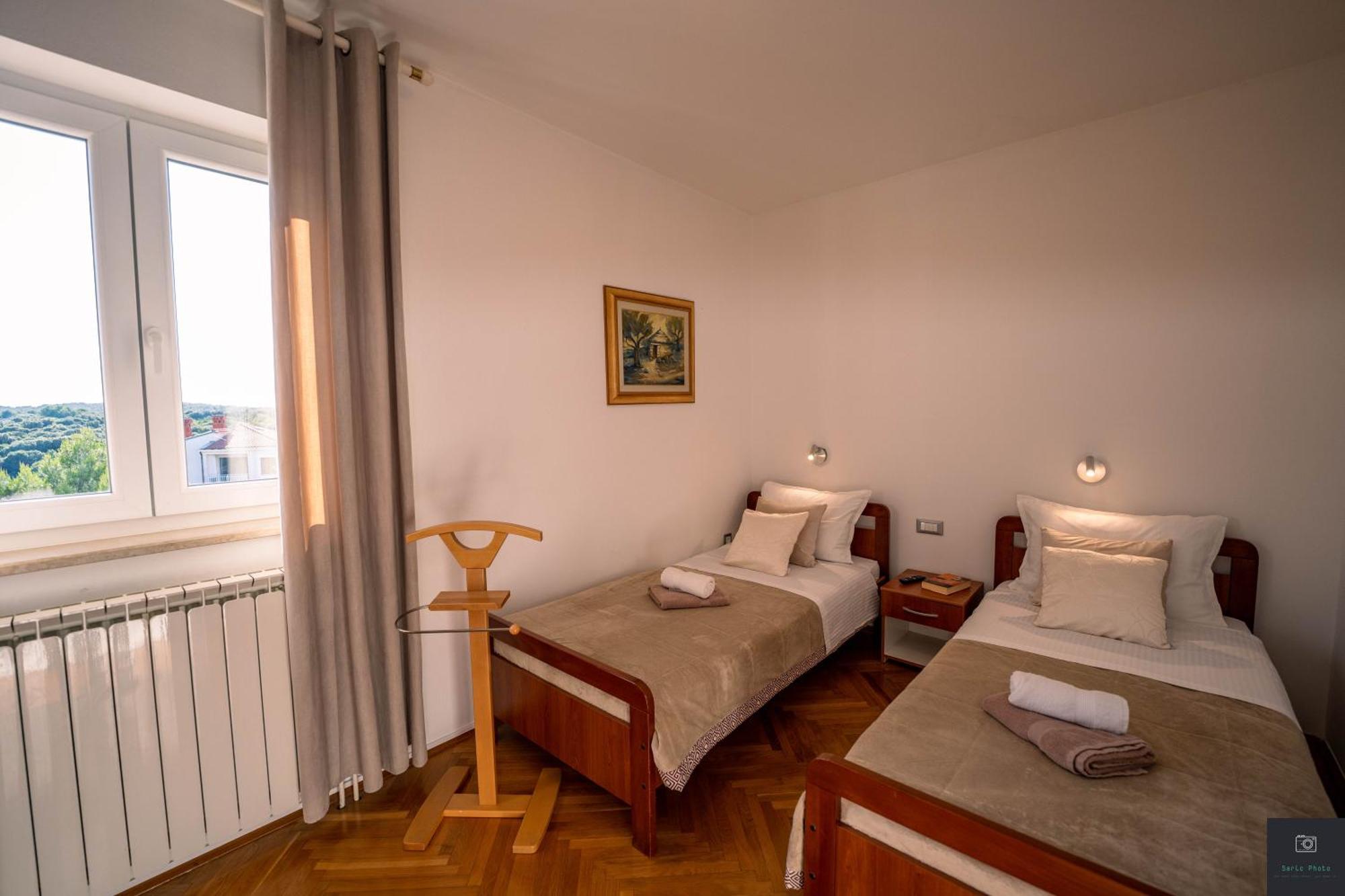 Apartman Nino PUY Eksteriør bilde